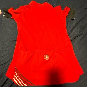 Castelli women’s Cycling Jersey in Red,like new. Sz small
